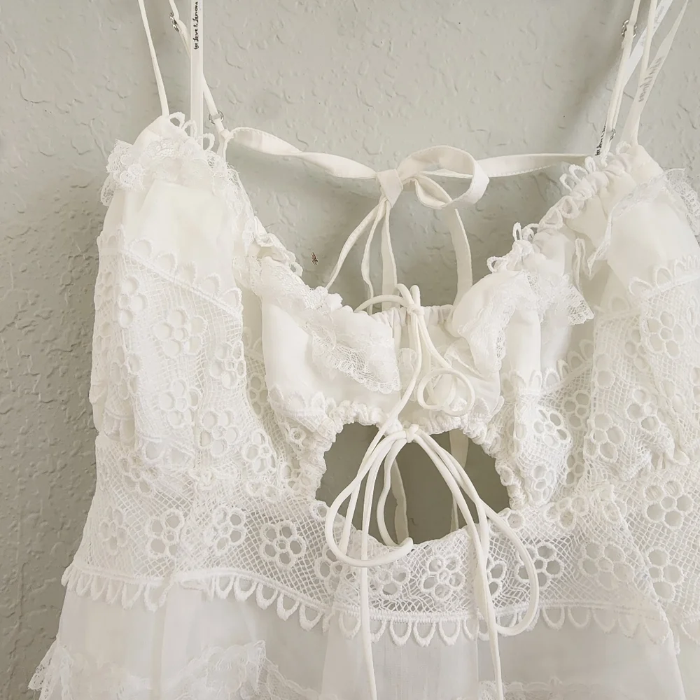 For Love And Lemons Cameron White Eyelet Midi Dress Size Large NWT! - Picture 7 of 7